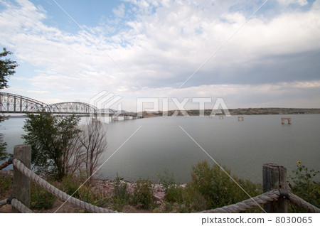 Missouri River 8030065