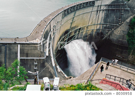 Kurobe Dam tourism water spill Kurobe Dam tourism water spill 8030958