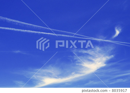 Contrail Contrail 8035917