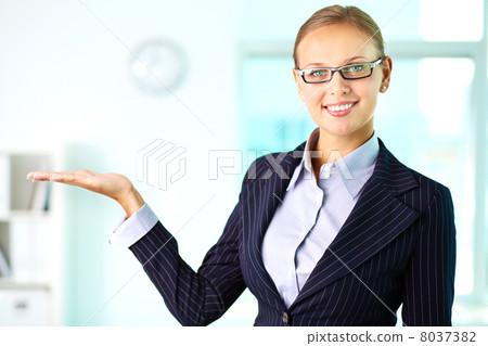 Presentation 8037382