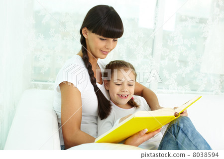 Reading together Reading together 8038594