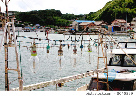 Squid fishing boat 8040859