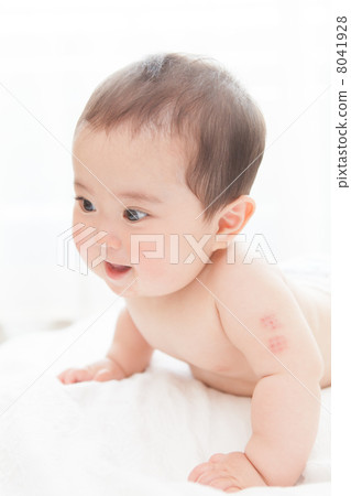 Baby 0 years old Baby girl baby 7 months old baby 8041928