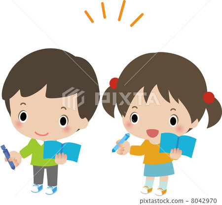通過聽故事做筆記的男女小學生 8042970