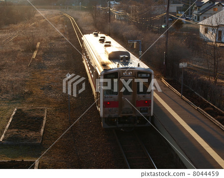 Evening train 8044459