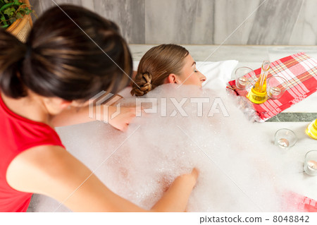 Wellness - woman getting massage in Spa 8048842