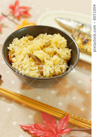 Cooked rice and Sanma 8051004