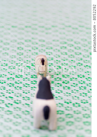 馬父母/兒童正面圖 馬父母/兒童正面圖 8052292