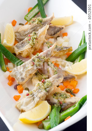 Frit of white fish 8052801