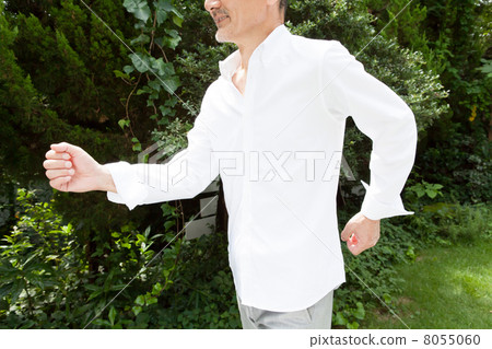 Senior male Senior male 8055060