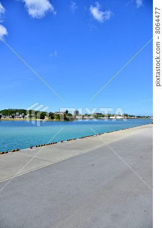 Naha war port 8064477