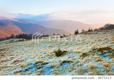 Autumn misty morning mountain hill Autumn misty morning mountain hill 8073313
