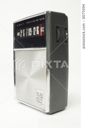 AM transistor radio 8075094