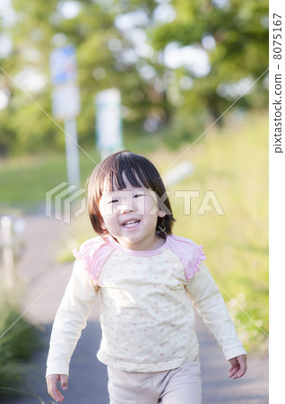 晚上散步 8075167