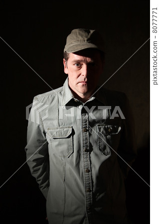 Serious Army Soldier or Vet 8077771