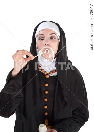 Bubbly Nun 8078047