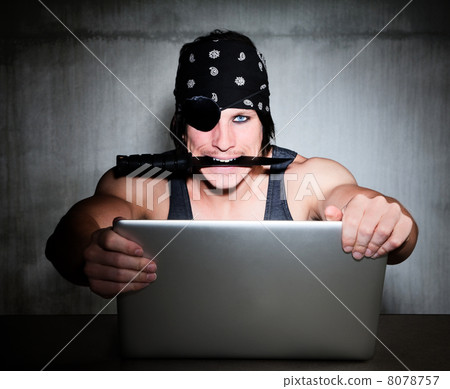 Internet Pirate 8078757
