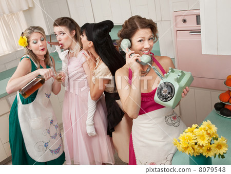 Group Of Retro Housewives 8079548