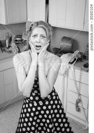 Shocked Woman Shocked Woman 8080104