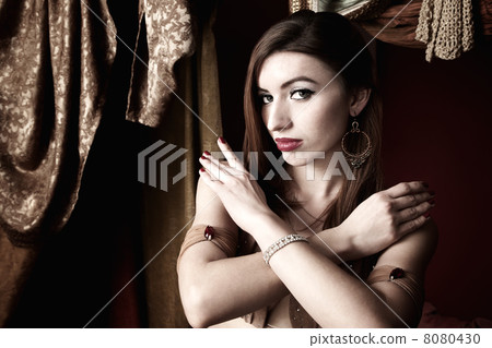 Attractive Belly Dancer Attractive Belly Dancer 8080430