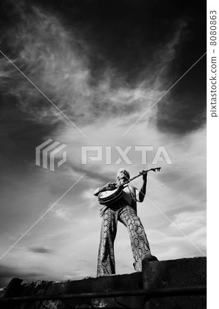 Banjo Player 8080863