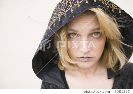 New Age Priestess 8081225