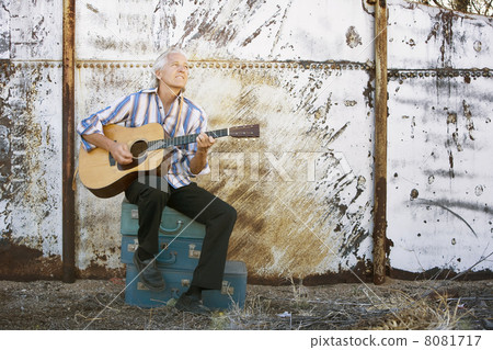 Handsome guitar player Handsome guitar player 8081717