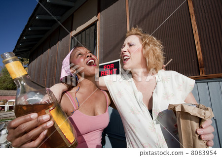 Drunk Women 8083954