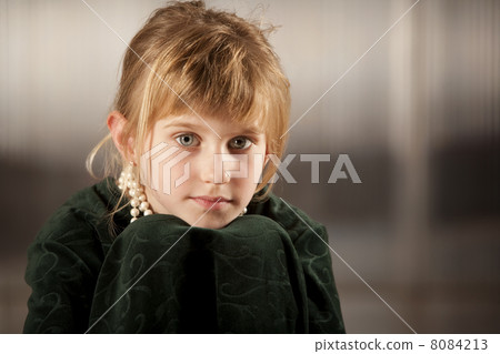 Cute young girl with big eyes Cute young girl with big eyes 8084213