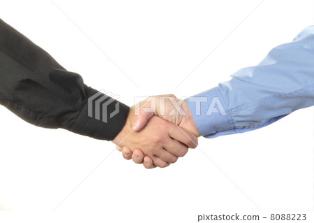 Businessmen shaking hands 8088223
