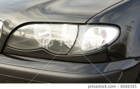 Car front close up 8088385