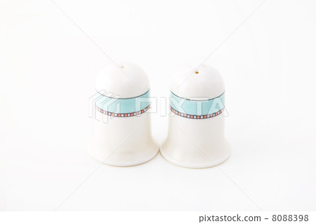 Salt and pepper Salt and pepper 8088398