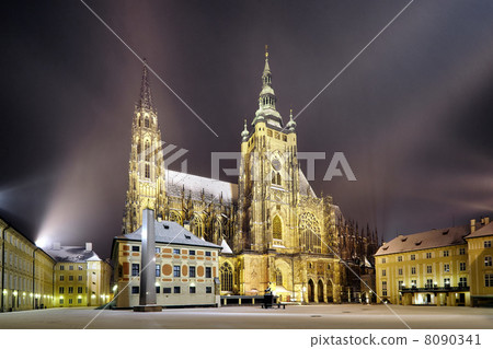 St. Vitus Cathedral at night in Prague St. Vitus Cathedral at night in Prague 8090341