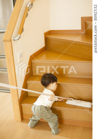 Baby to clean 8092532