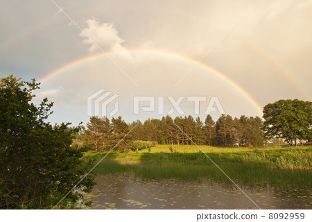 Double rainbow after the rain 8092959