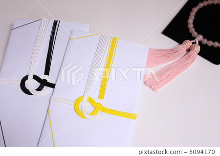 珠子和金印 8094170