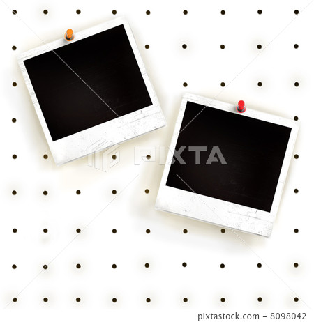 White peg board with photo frames White peg board with photo frames 8098042
