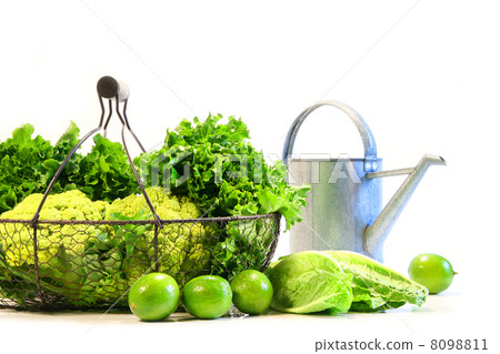 Vegetables and limes 8098811