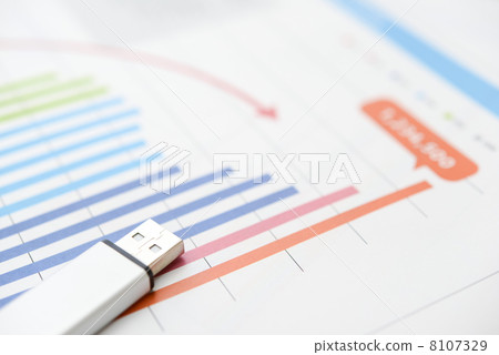 條形圖和USB存儲器 8107329