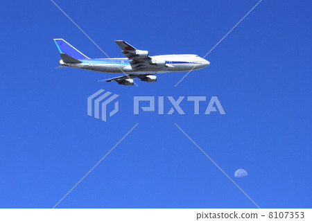 B 747和月份 8107353