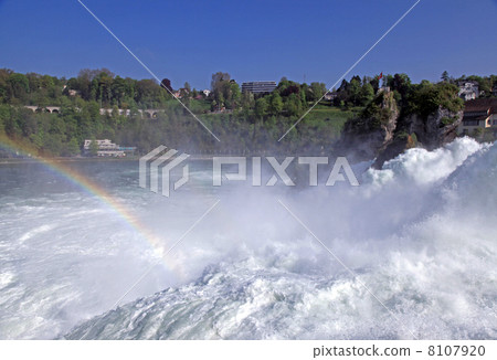 Famous Rhein Falls (Schaffhausen, Switzerland) Famous Rhein Falls (Schaffhausen, Switzerland) 8107920