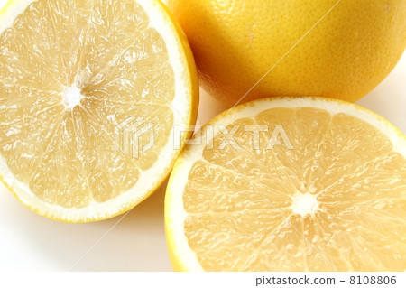 Grapefruit · 2 8108806