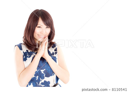 Alasar女孩一起看起來非常滿意他們的手 8110541