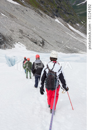 Tourists are doing a guided glacier tour on the Bodalsbreen glac 8114392