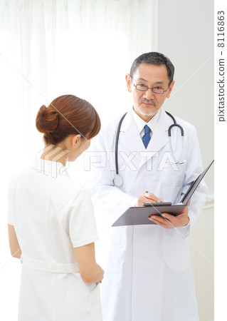 醫生和護士 8116863
