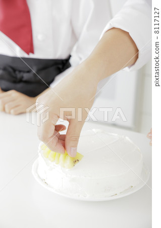 A pastry 8117127