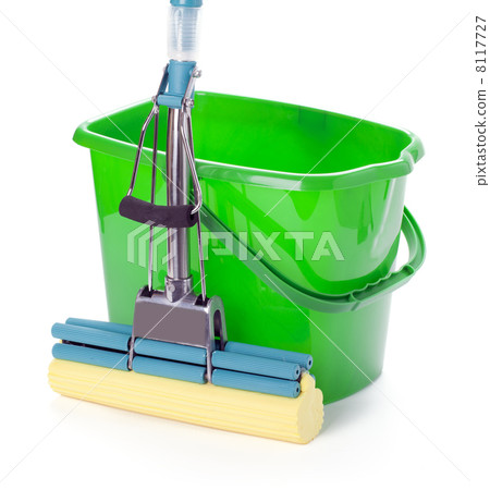 Bucket and mop 8117727