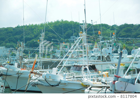 Squid fishing fishing boat marine light fishing light 8117804