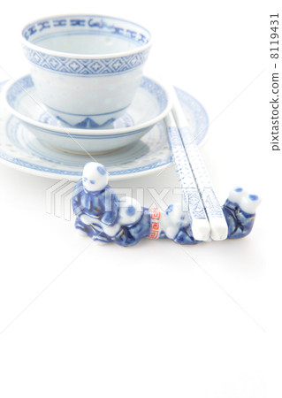 Jingdezhen and chopstick rest of Karako Jingdezhen and chopstick rest of Karako 8119431