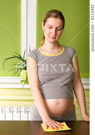 Cute Pregnant Woman On Kitchen Cute Pregnant Woman On Kitchen 8123482